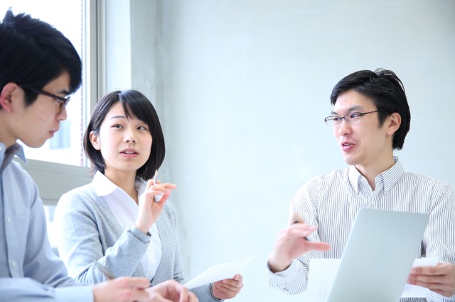 打ち合わせを通じて、事業者様の目的の明確化、posto.jpの実施形態等を決めていきます。